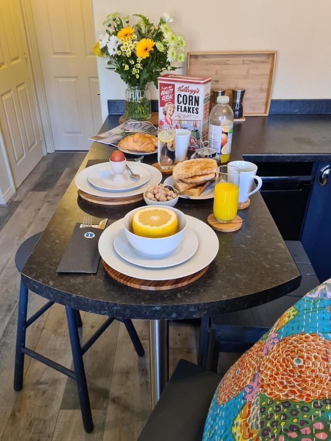 The Shambles By Spires Accommodation A Boho Styled Place To Stay Just 3 Miles From Birches Valley Visitors Centre Cannock Chase Rugeley Ngoại thất bức ảnh