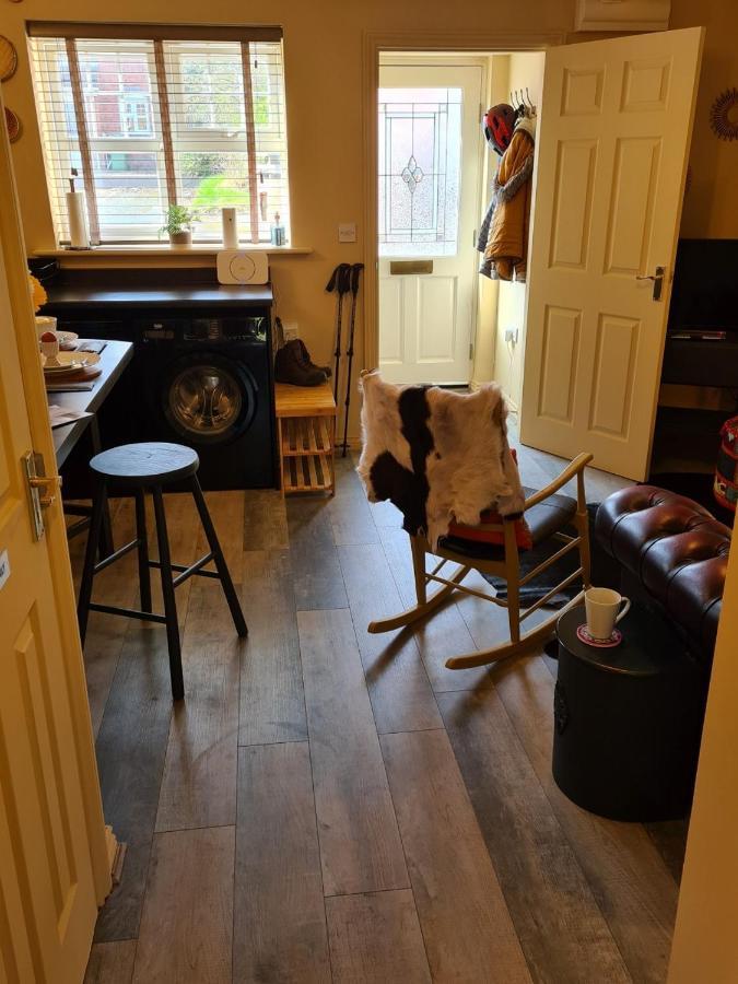 The Shambles By Spires Accommodation A Boho Styled Place To Stay Just 3 Miles From Birches Valley Visitors Centre Cannock Chase Rugeley Ngoại thất bức ảnh