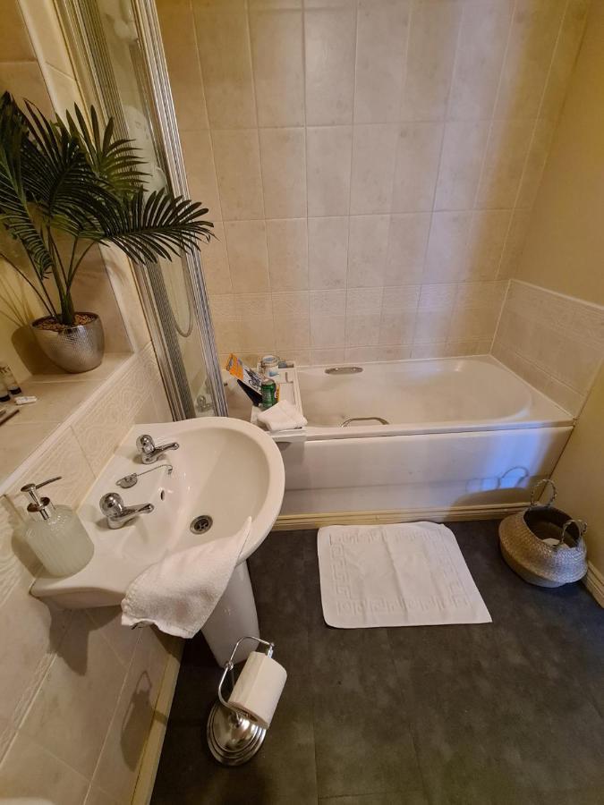 The Shambles By Spires Accommodation A Boho Styled Place To Stay Just 3 Miles From Birches Valley Visitors Centre Cannock Chase Rugeley Ngoại thất bức ảnh